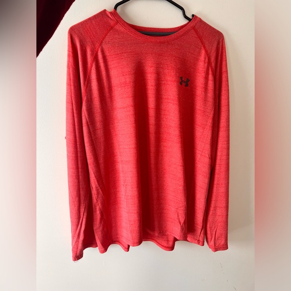 Salmon under armour long sleeve shirt - Picture 1 of 2